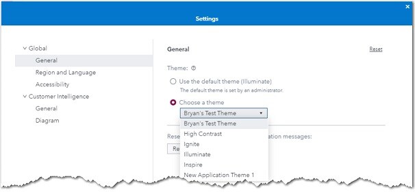 Settings list with custom themes displayed